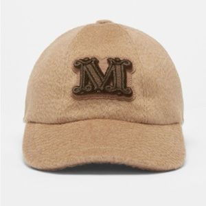 Max Mara Camel baseball cap